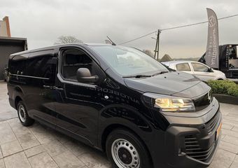 Opel VIVARO 2.0 Diesel 145 L2 3-zits*Grijskenteken*