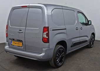 Citroen BERLINGO BlueHDi 130 PK Automaat | Climate Control | Achteruitrijcamera | Keyless entry |