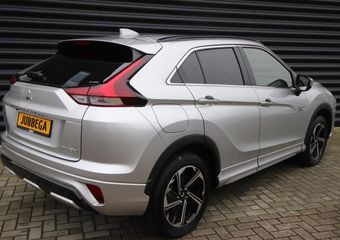 Mitsubishi ECLIPSE Cross 2.4 PHEV Executive Adaptive Cruise, LED, 4 camera’s