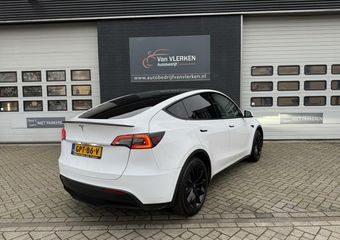 Tesla Model Y Long Range AWD 75 kWh PANORAMADAK