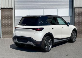 Smart #1 Pro+ | Panoramadak | CyberSparks LED Koplampen | Apple CarPlay | Android Auto | 360° Camera | Sfeerverlichting | Stuurverwarming | Stoelverwarming | Elektrisch Verstelbare Voorstoelen | 7,4 KW Laden