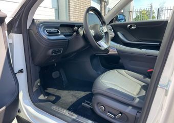 Smart #1 Pro+ | Panoramadak | CyberSparks LED Koplampen | Apple CarPlay | Android Auto | 360° Camera | Sfeerverlichting | Stuurverwarming | Stoelverwarming | Elektrisch Verstelbare Voorstoelen | 7,4 KW Laden