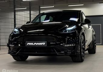 Tesla Model Y Long Range AWD 75 kWh | Autopilot | Leder