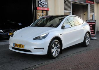 Tesla Model Y Long Range AWD 75 kWh BTW Autopilot