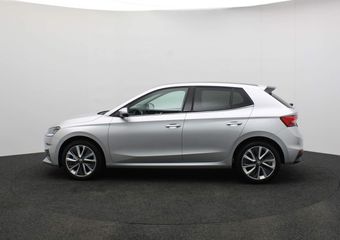 Skoda FABIA Business Edition 1.0 TSI 95pk Panoramadak, Adaptive cruise control, Navigatie, Parkeersensoren, Airco, DAB, Radio, LED koplampen, Stoelverwarming, Verwarmde voorruit