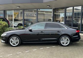 Audi A4 Limousine 35 TFSI Launch edition Business