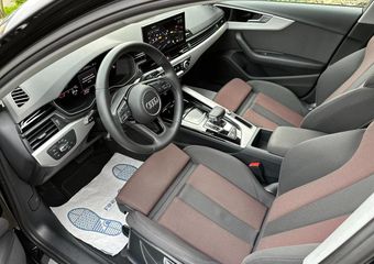 Audi A4 Limousine 35 TFSI Launch edition Business