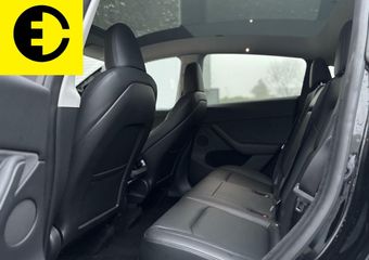 Tesla Model Y Long Range AWD 75 kWh | Autopilot |Pano | Incl BTW
