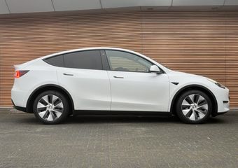 Tesla Model Y Long Range AWD 75 kWh Navi / Clima / Lm Velgen / Leer / LED / Panodak
