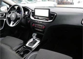 KIA Xceed 1.6 GDi PHEV DynamicLine I Navi I Camera I Keyless