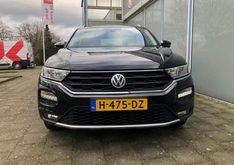 Volkswagen T-Roc 1.5 TSI Style Business Climatronic Trekhaak Digitaal dashboeard