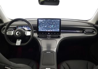 Smart #1 Pro+ 66 kWh 7,4Kwh Demo | ¤2000,- susidie mogelijk | Parkeersensoren  + 360gr camera | Zonnedak | Climate control | Stoelverwarming | 7,4kw/h laadvermogen