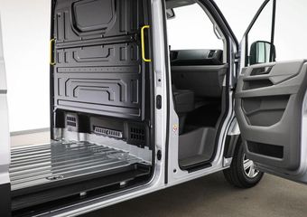 Volkswagen CRAFTER 35 2.0 TDI L3H2 Trendline | 2 X SCHUIFDEUR | ERGO COMFORT | LED | CLIMA | DAB | CAMERA | STOELVERWARMING