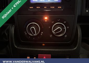 Peugeot BOXER 2.2 BlueHDi 120pk L1H1 RIJKAAR Euro6 Airco | Camera | Navigatie | Cruisecontrol Sidebars, Parkeersensoren, Bijrijdersbank, 2500kg trekvermogen