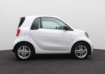 Smart FORTWO EQ Essential 18 kWh Stoelverw. Clima Leder