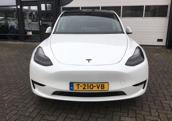 Tesla Model Y Performance AWD 75 kWh