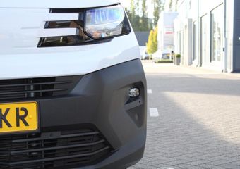 Peugeot PARTNER 1.5 BlueHDi 100PK S&S L1 Navigatie, Achteruitrijcamera, Trekhaak, Dab, Bluetooth, Parkeersensoren voor & achter