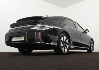 Hyundai IONIQ 6 Connect 77 kWh | NIEUW | Snel leverbaar | ¤ 3.000,- Voordeel!