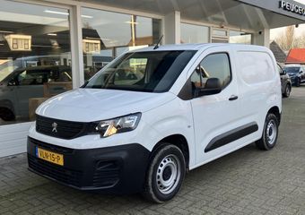 Peugeot PARTNER 1.5 BlueHDI Pro | Weinig kilometers | Zeer nette staat | Airconditioning | Cruise Control | Zijschuifdeur rechts