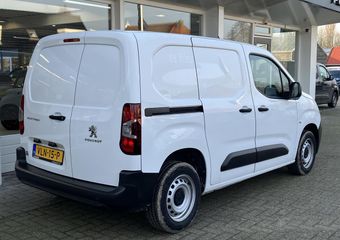 Peugeot PARTNER 1.5 BlueHDI Pro | Weinig kilometers | Zeer nette staat | Airconditioning | Cruise Control | Zijschuifdeur rechts