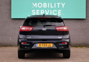 KIA e-Niro ExecutiveLine 64 kWh SOH100% Clima ACC Leder CarPlay LaneAssist LED