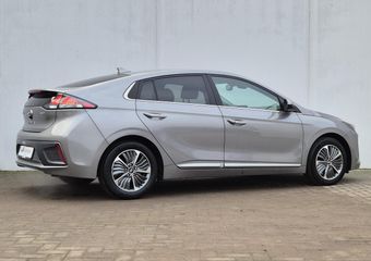 Hyundai IONIQ 1.6 GDi PHEV Comfort Automaat / Apple Carplay Android Auto / Achteruitrijcamera / Climate control / Keyless Entry/Start / Lichtmetalen wielen 16″ /