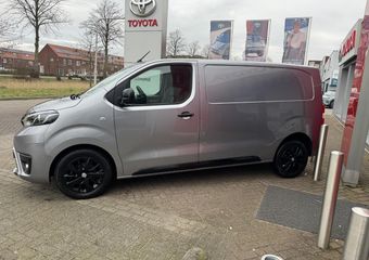 Toyota PROACE Worker 2.0 D-4D Black Line | Automaat