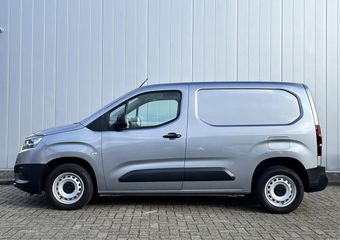 Toyota PROACE CITY 1.2 Turbo Benzine Cool NL Auto Dealer Onderhouden Trekhaak Airco