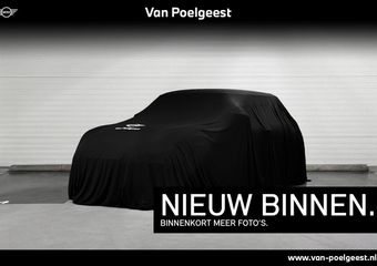 Mini COOPER 5-deurs Classic | Park Distance Control | Navigatiesysteem | Apple Carplay