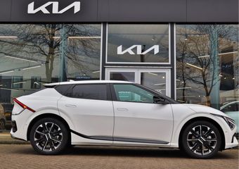 KIA EV6 GT-Line 84 kWh 229pk Pano-Dak LED Stoelverw.+Koeling PDC V+A Meridian Sound Keyless Head-Up Tot 10Jr.Kia-Garantie