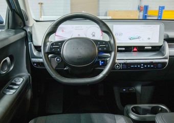 Hyundai IONIQ 77 kWh Style | Private lease 599 p.m. |