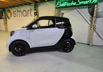 Smart FORTWO EQ Comfort Winterpakket – 22 Kwh snellader – 12 mnd garantie
