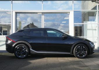 KIA EV6 Light Edition 63 kWh l Levering Maart l Aurora Black Pearl l 428 km Actieradius