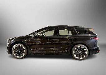 Skoda Enyaq iV 60 Sportline | Panoramadak | Business upgrade pakket | Lm velgen zwart betria 21 inch Zwart |