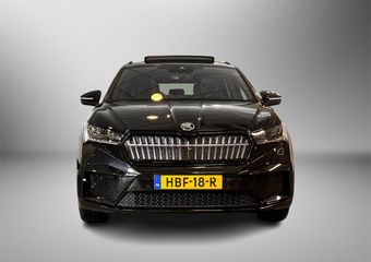 Skoda Enyaq iV 60 Sportline | Panoramadak | Business upgrade pakket | Lm velgen zwart betria 21 inch Zwart |