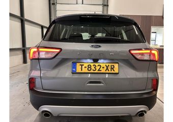 Ford KUGA 1.5 EcoBoost Titanium 2021 Stuurverwarming