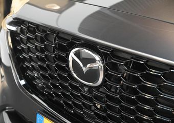 Mazda CX-60 e-SkyActiv PHEV 327 automaat Homura Plus *Actie: nu met ¤3.500.- instapvoordeel* *Verwacht*