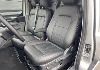 Ford TRANSIT CUSTOM 300 2.0 TDCI L2H1 170 PK AUT Navi / Stoel verwarming / Camera / NEXT LEVEL / Adaptieve cruise