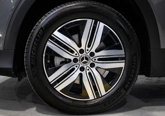 Mercedes-Benz EQB 250+ Luxury Line 71 kWh Panorama dak