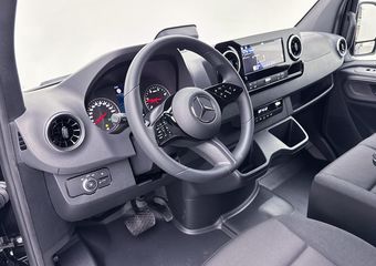 Mercedes-Benz SPRINTER 317 L3H2 PRO Nieuw Direct Leverbaar LED 3500 KG Trekgewicht Navigatie Achteruitrijcamera