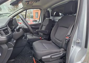 Renault TRAFIC 2.0 dCi 150 T30 L2H1 Work Edition / AUTOMAAT / Cruise Control / Airco / Tussenschot met raam / Apple Carplay & Android Auto /