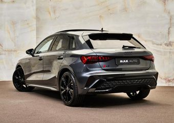 Audi A3 SPORTBACK 35 TFSI S Edition, MJ2025, 19”, pano, SONOS, matrix-LED, Assistentiepakket Pro, keyless, privacy, NP62k