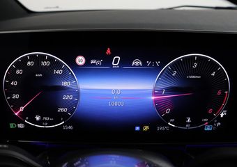 Mercedes-Benz V-KLASSE 300d Lang DC Avantgarde Edition FACELIFT | Dubbele Cabine | Trekhaak | ACC!