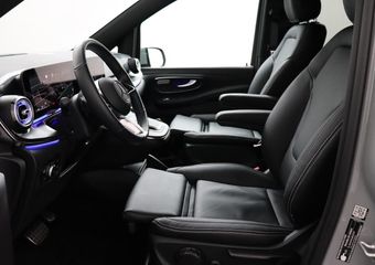 Mercedes-Benz V-KLASSE 300d Lang DC Avantgarde Edition FACELIFT | Dubbele Cabine | Trekhaak | ACC!