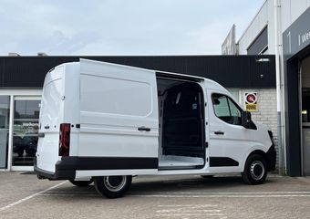 Renault MASTER 2.0 dCi 130 T35 L2H2 Advance