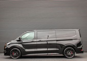 Ford TRANSIT CUSTOM 2.0 TDCI L2H1 Limited 170PK JB- EDITION / FULL BLACK / 3- ZITS / MY2024 / CAMERA / BPM VRIJ / DIRECT RIJDEN