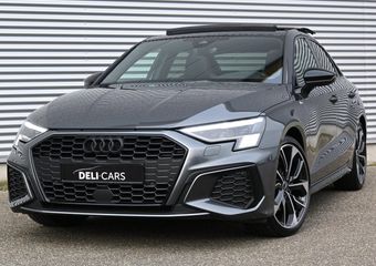 Audi A3 Limousine 35 TFSI S-Line Black edition RS | Pano | Apple-Carplay | Virtual