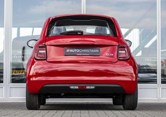 Fiat 500 RED 24 kWh NIEUW! | Climate | NL Auto