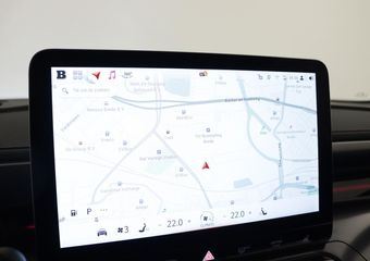 Smart #1 BRABUS 429pk 66 Kwh | AKTIE VAN ¤ 48995,- VOOR ¤ 44450,- Voorraad! | Panoramadak | Navi | Electr. Achterklep | Head-up display | 360 gr camera