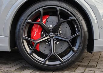 Audi RSQ8 PERFORMANCE B&O.ADV.+SPORTDIFF.+CARBON+305KM/H+23′